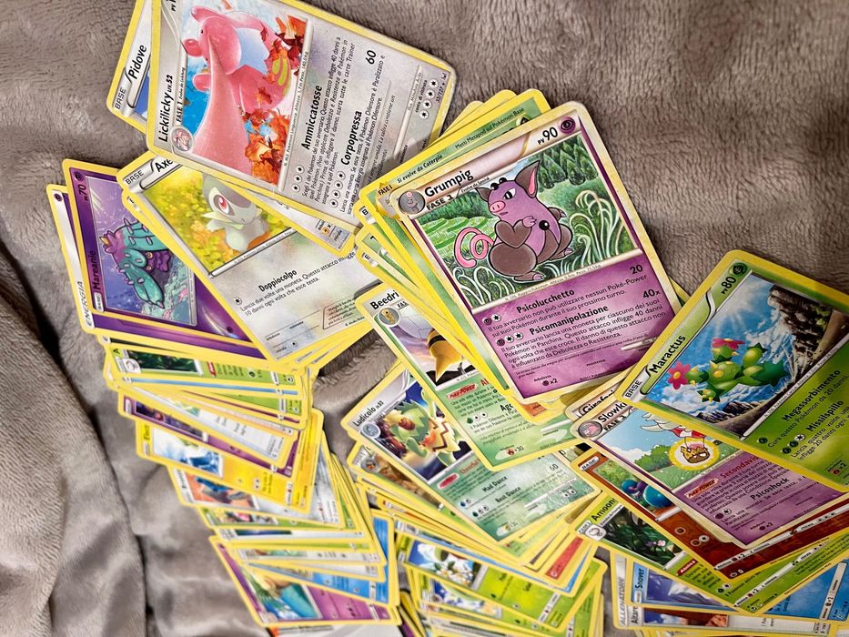 POKEMON колекционерски карти