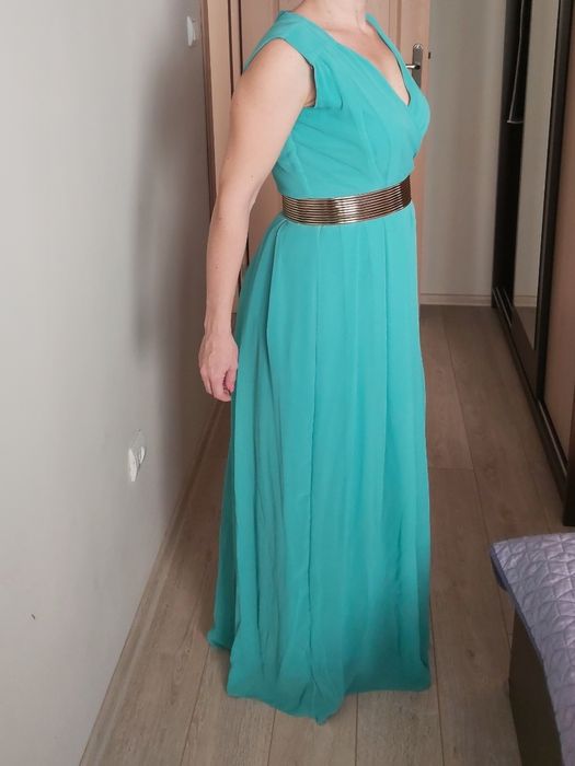 Официална рокля 42 размер