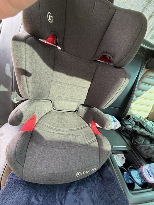 Столче Kinderkraft Isofix 15-36