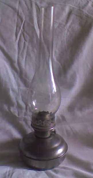 Керосиновая лампа