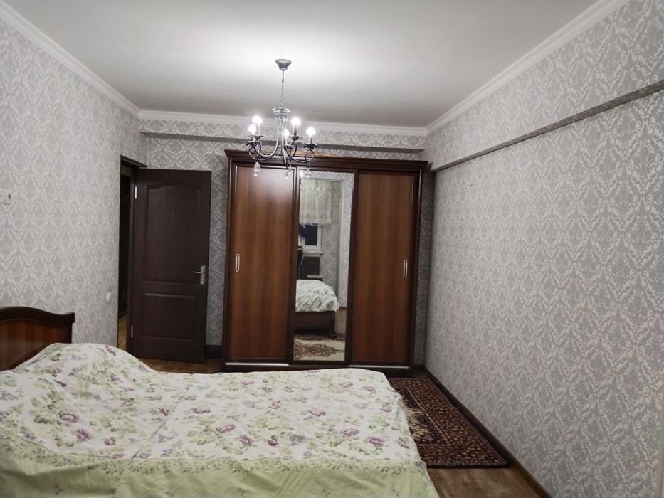 Аренда ! Юнусабад-4  3/3/4  ориентир  Паспорт. стол