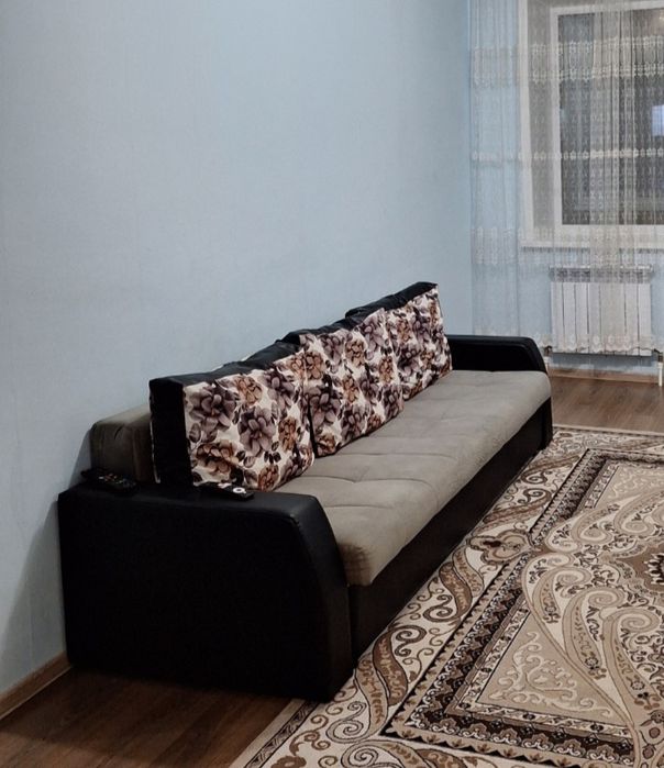 Продам диван в хорошем состоянии