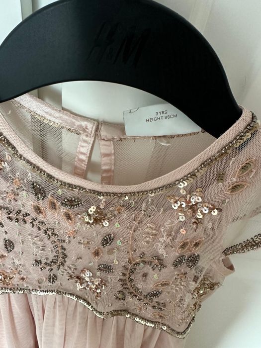 Rochii fetita M 98/104 La lot