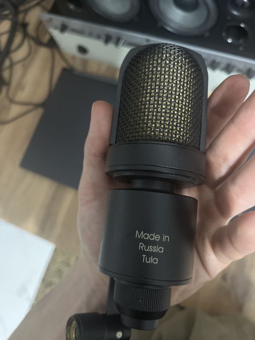 Микрофон oktava MK 105