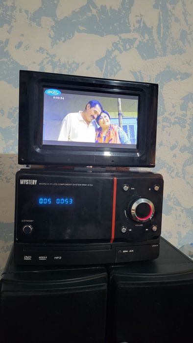 Музыкальный центр