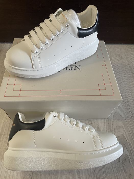 Alexander McQUEEN
