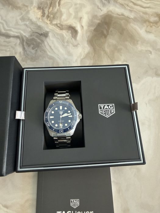 Tag Heuer Aquaracer profesional 300 Calibre 5 AUTOMATIC