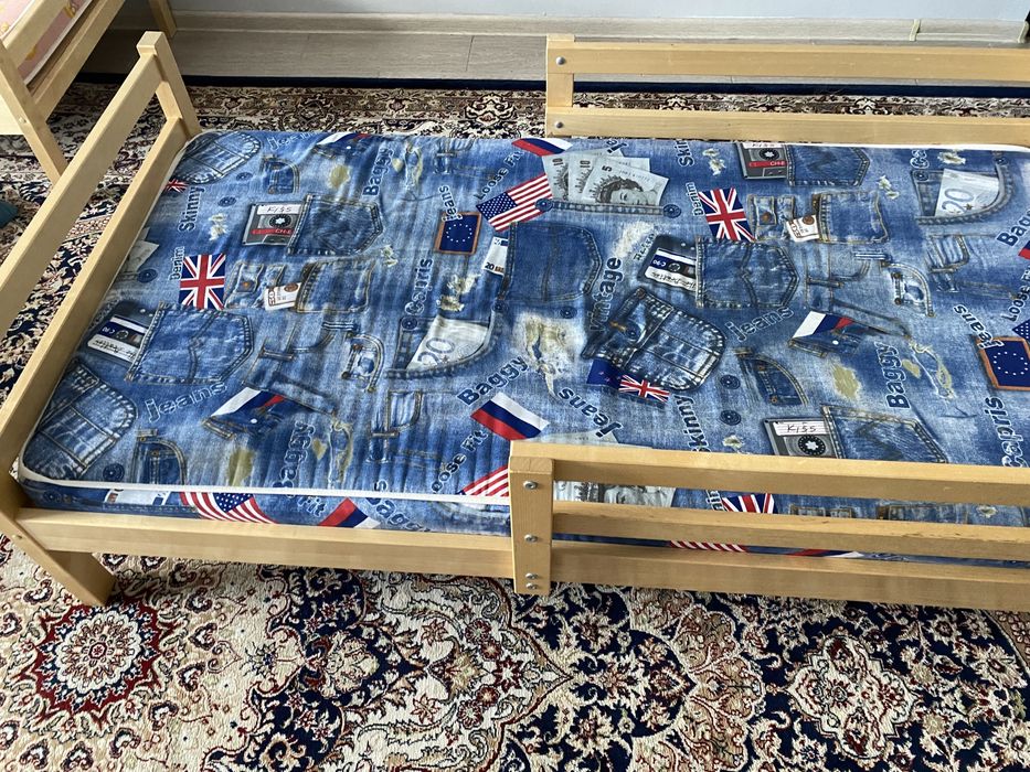 Продам кровать детскую