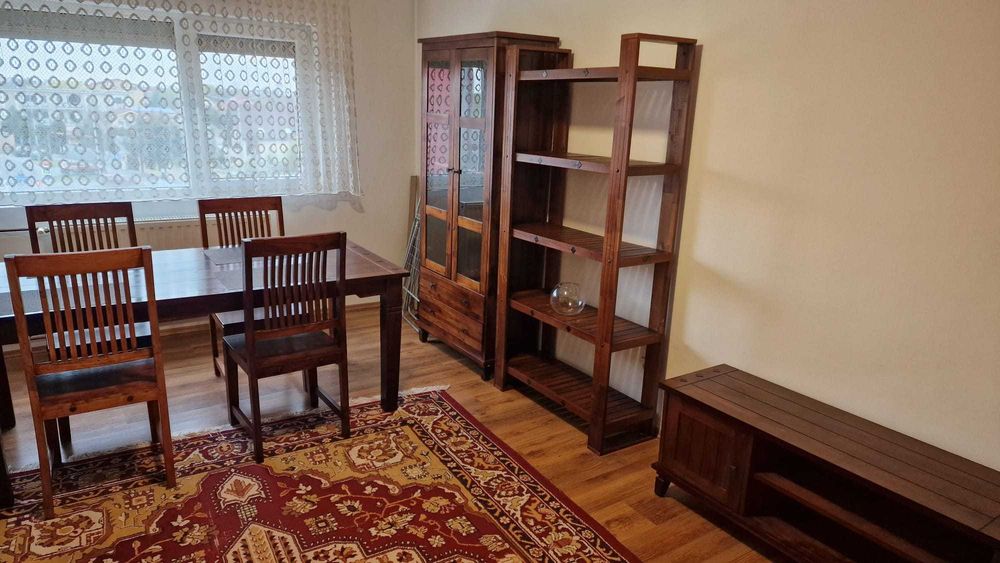 De inchiriat apartament cu 3 camere complet decomandat de la proprietar