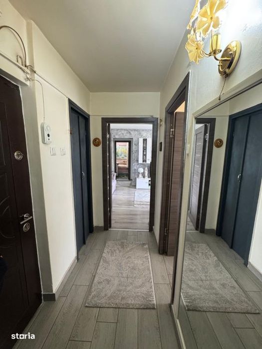 Apartament cu 3 camere, 61 mp, Calea Bucuresti