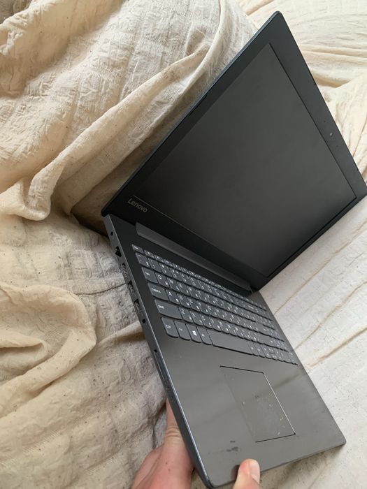Ноутбук Lenovo IdeaPad 320/330.
