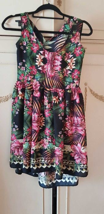 Страхотна лятна рокля за бременни с красиви цветя Mango размер S