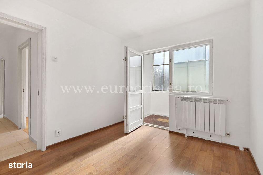 Apartament 3 camere – Mangalia | Zona:Centru-Sens,600m de plajă