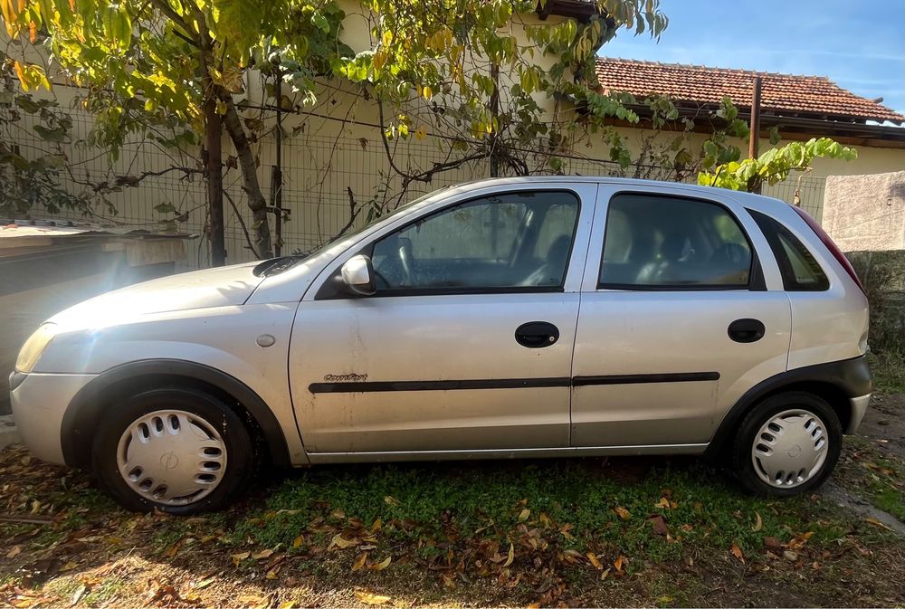 Vand opel corsa