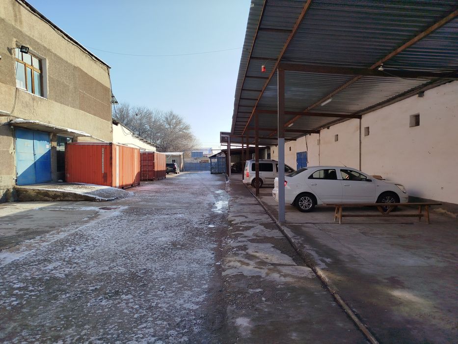 Qibrayda Zavo't sotiladi yer maydoni 60 so'tik