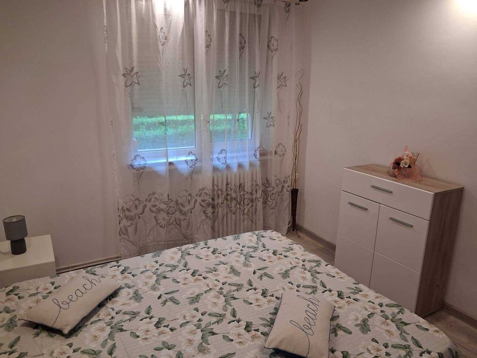Chirie - apartament 2 camere + birou – Deva, zonă ultracentrală