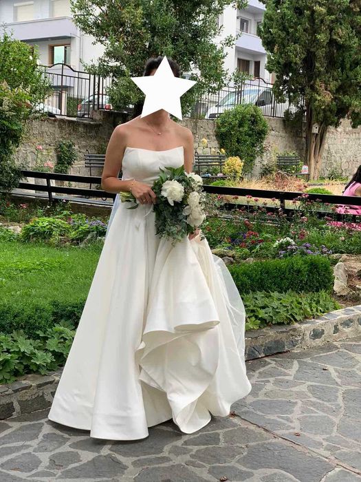 Сватбена рокля класическа