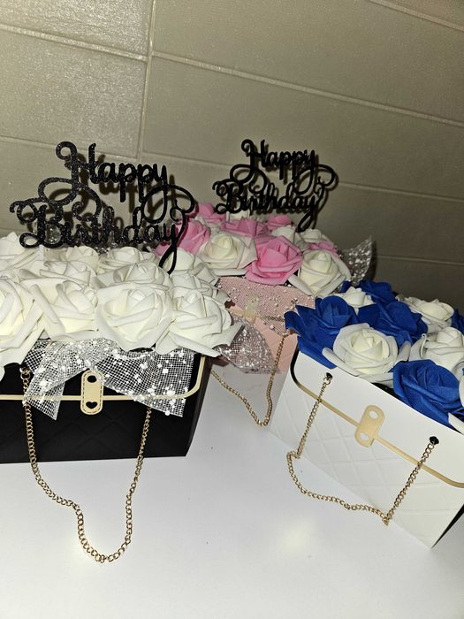 ,,Вечни рози от фоам.Чанти Букети!