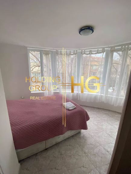 Продава се Тристаен апартамент в Варна, Гръцка махала - 85 кв.м за 2412 €/кв.м - Снимка #7