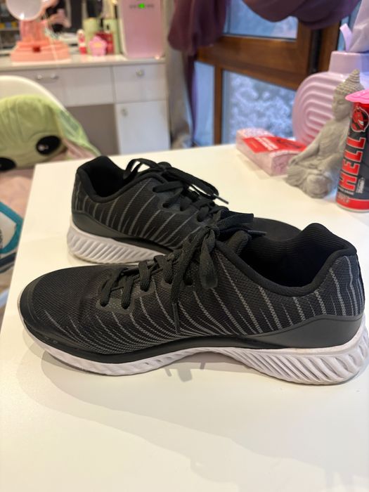 Дамски/junior маратонки Fila