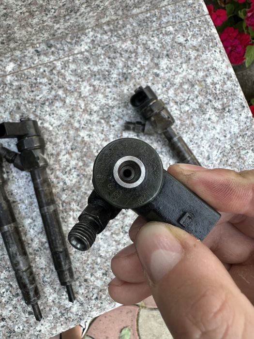 injectoare mercedes Vito V220