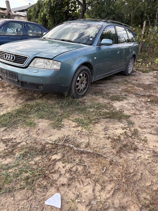 На части Audi A6 2.5 180
