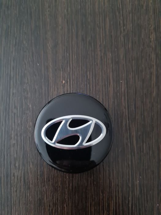 Продам колпачки на диски Hyundai