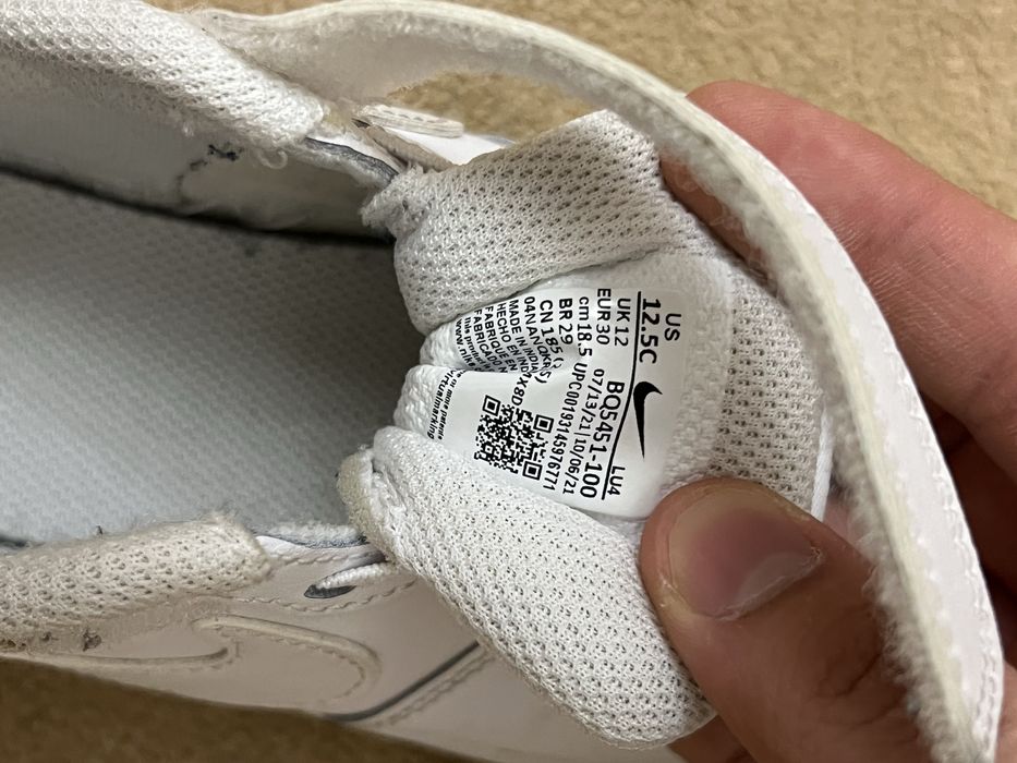 Обувь детская 30 размер NIKE кеды белые