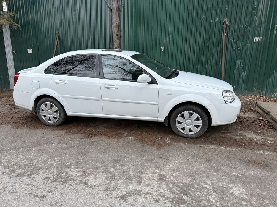 Lacetti 2009 AT аренда с выкупом