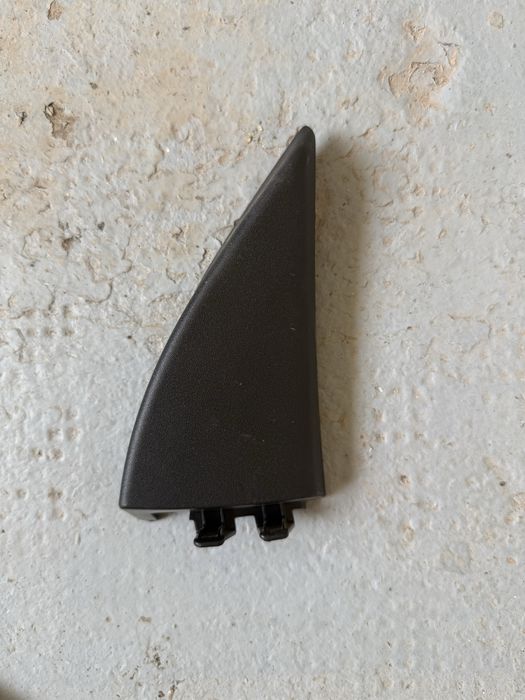 Plastic peste aripa usa dreapta fat Mercedes GLB EQB X247