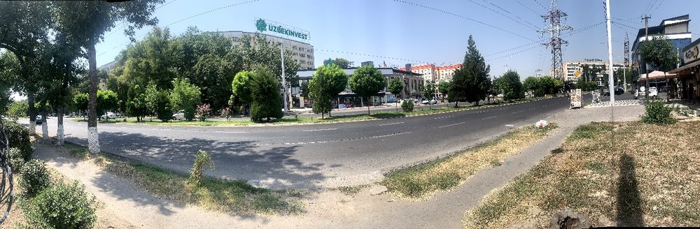 Yol yuzida uchaska sotiladi Biznes qlaman dganlaga zor joy