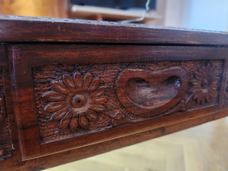 Măsuță de șah din lemn de trandafir, sculptată manual, cu sertare și p