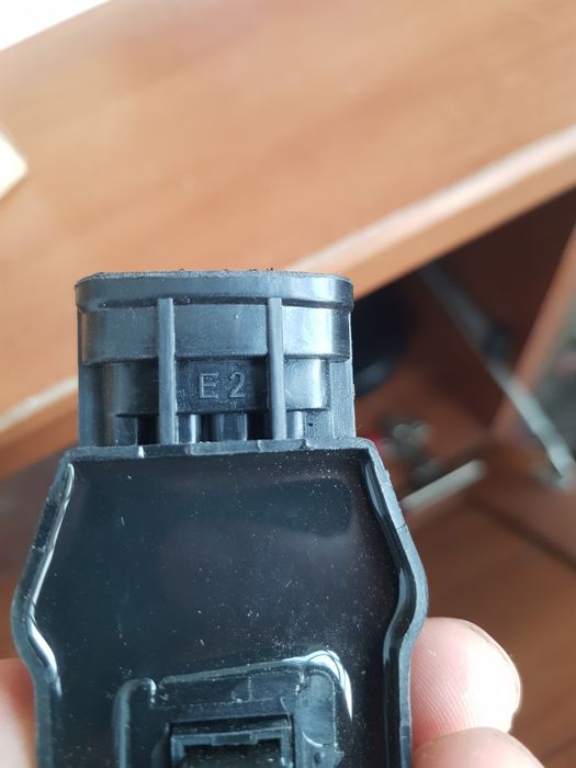 Продам запчасти на камри20