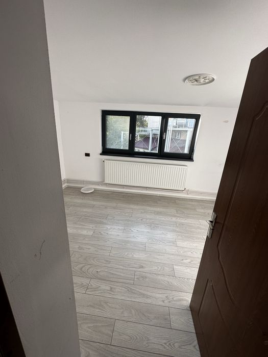 Spatiu comercial de inchiriat 100mp zona spitalul judetean