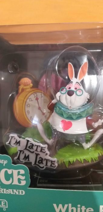 Алиса в станата на чудесата Белият заек Дисни колекционерска  фигурка