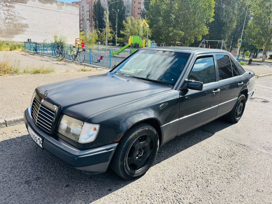 продам Мерседес 300Е