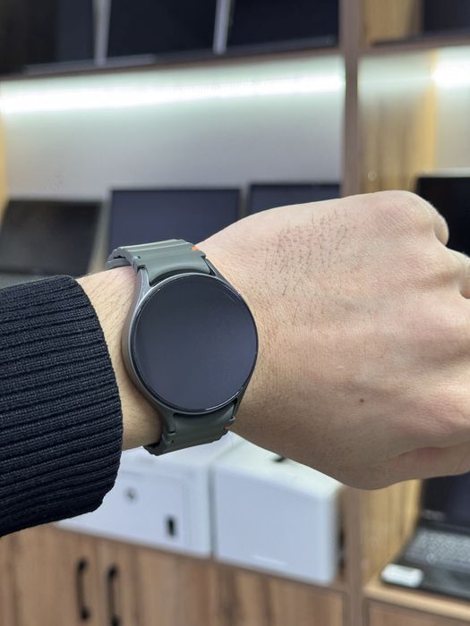 Samsung Galaxy Watch 7/44 mm