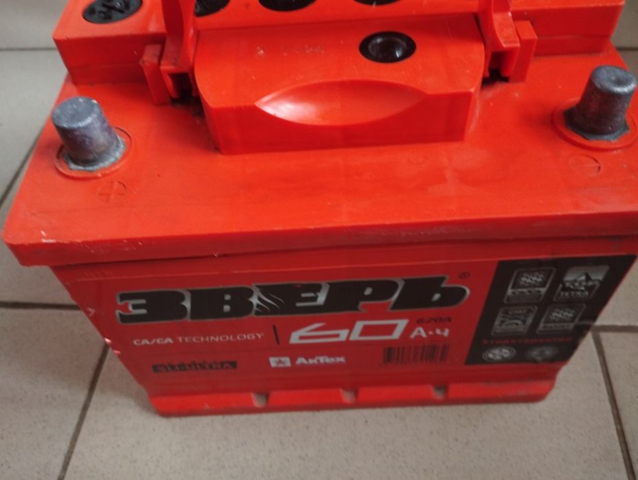 Продам аккумулятор.