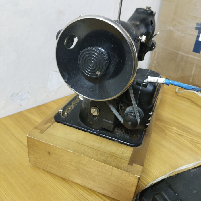 Швейная машинка.