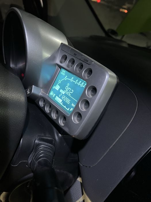 Spark 2013 3pozitsya sotiladi