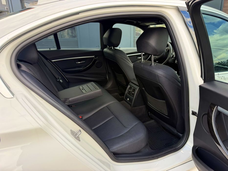 BMW 330ix - 2018 - €14200