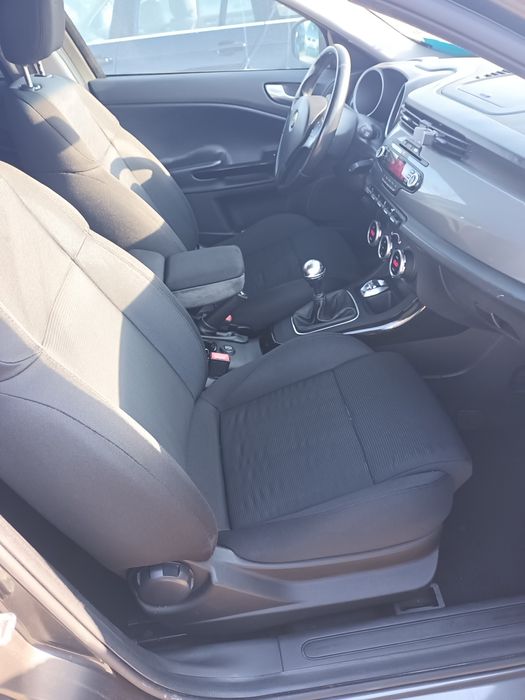 Alfa Romeo Gulietta 2.0-JTDm2 140кс.6 ск.