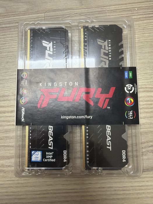 Kingston Fury 16GB Ram 3200MT/s RGB sigilat