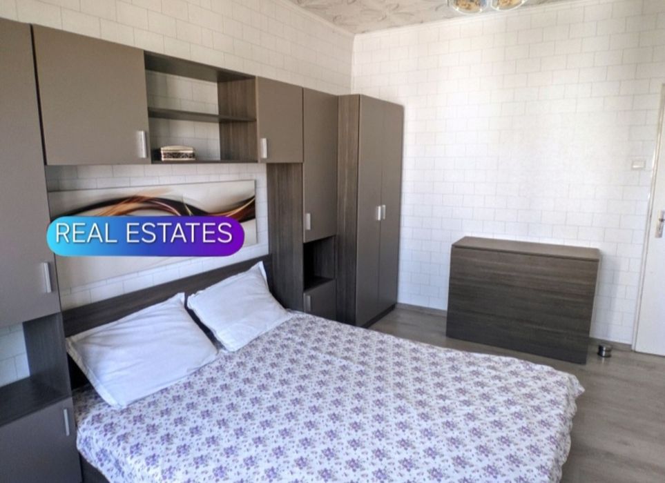 Дава се под наем Тристаен апартамент в София, Света Троица - 1100 кв.м за 663 € - Снимка #4