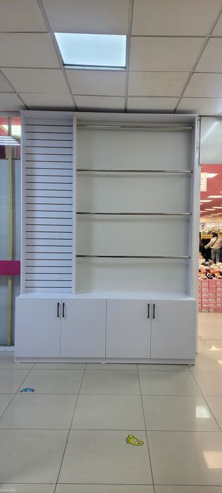 Shkaf vitrina stelaj polka