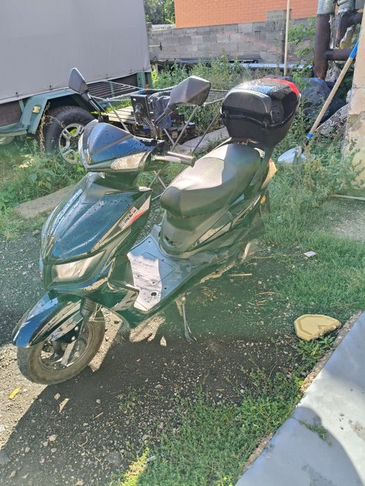 Скутер JINGLI 125куб