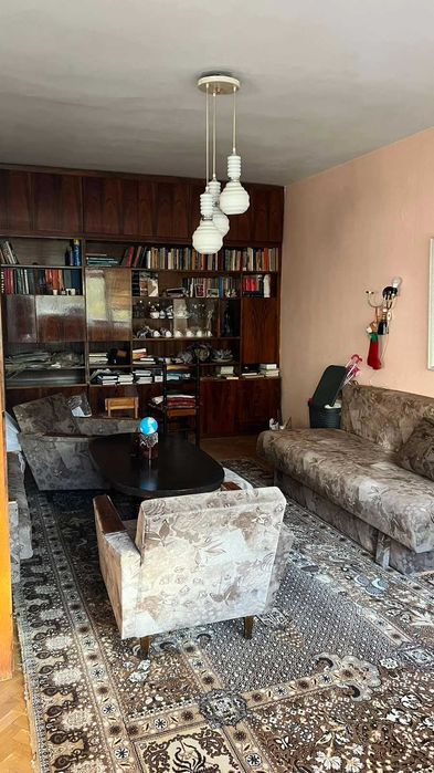 Тристаен апартамент - ТОП ЛОКАЦИЯ, ЦЕНТЪР Пловдив