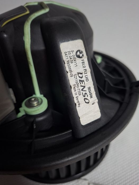 Ventilator habitaclu / Aerotermă BMW Seria 3 E90 E91 E92 E93 X1 E84 Seria 1 E87 Original Denso