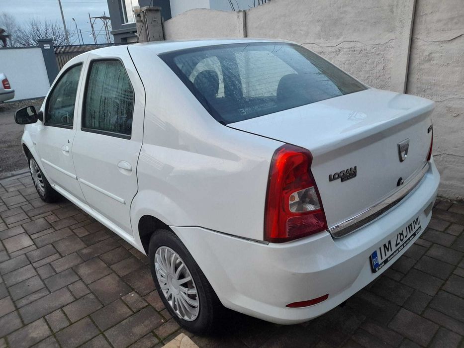 Logan 1.5 diesel 2011 CLIMA , model Laureate, accept schimburi cu Bmw