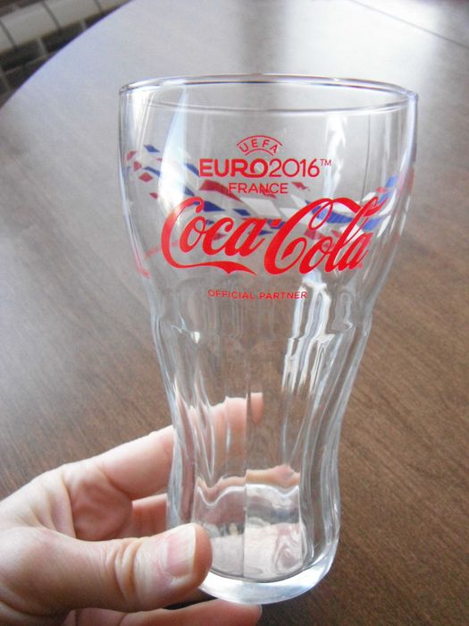 Кока Кола  нещица